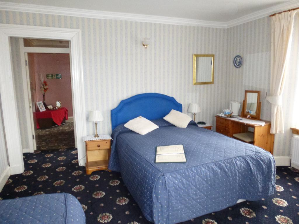 Macdonald House Hotel Inverness Room photo