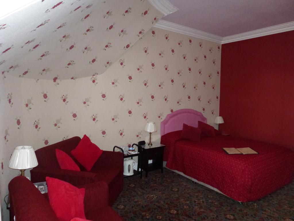 Macdonald House Hotel Inverness Room photo