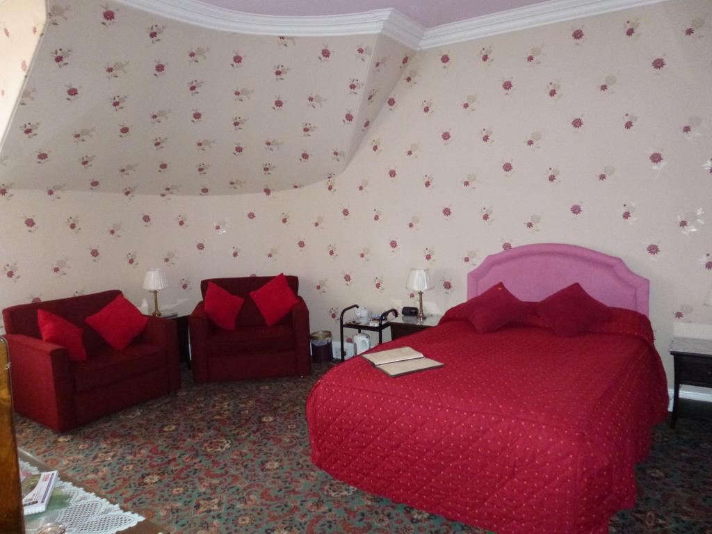 Macdonald House Hotel Inverness Room photo