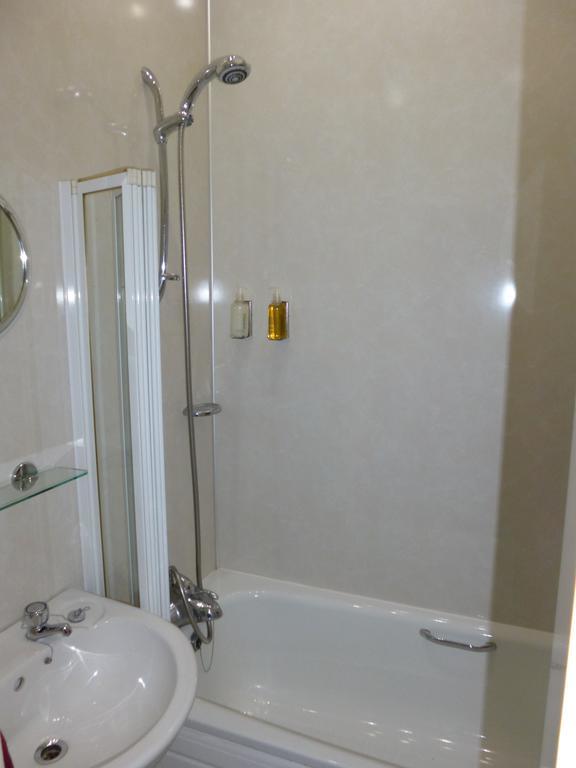 Macdonald House Hotel Inverness Room photo